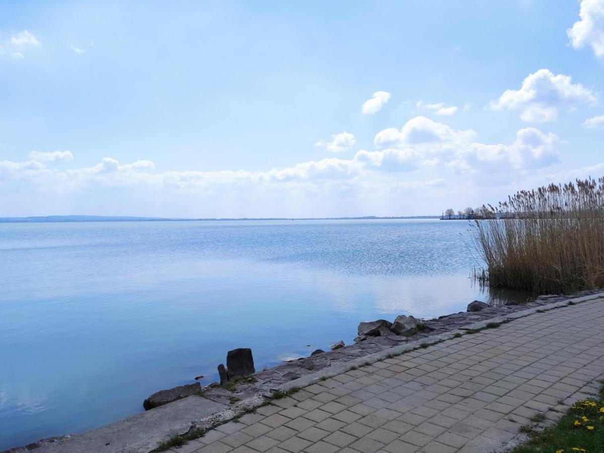 Royal Relax Apartman Keszthely Esterno foto