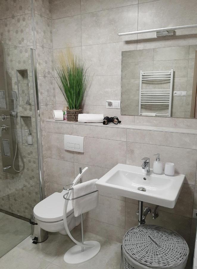 Royal Relax Apartman Keszthely Esterno foto